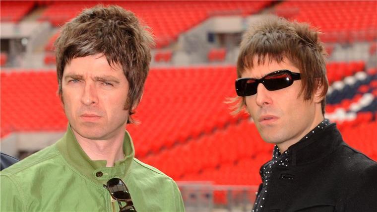 Oasis-Comeback: Band kündigt Konzerte in Nordamerika an Wollen auch in den USA, Kanada und Mexiko spielen: Noel und Liam Gallagher. (Archivfoto)