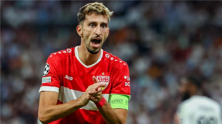VfB-Kapitän Karazor für türkische Fußball-Auswahl nominiert Wurde erstmals in die türkische Nationalmannschaft berufen: Atakan Karazor vom VfB Stuttgart.