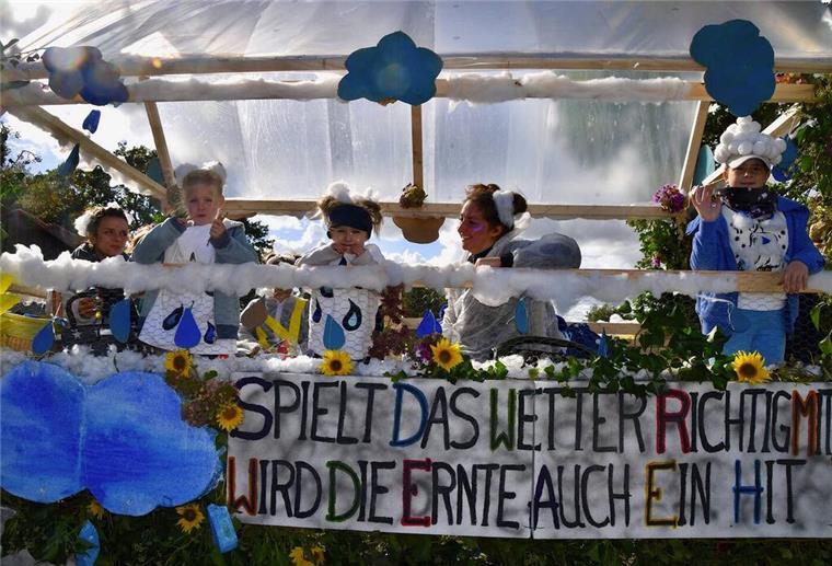 Wagen beim Herbstmarkt Tarmstedt