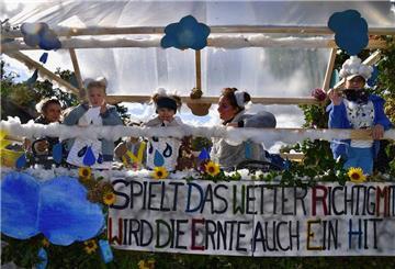 Wagen beim Herbstmarkt Tarmstedt