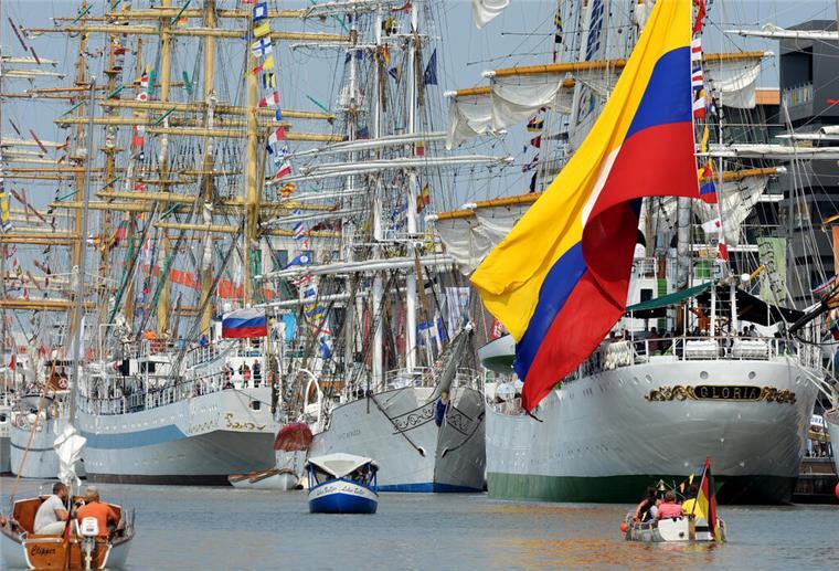Ein Maritimes Spektakel in Bremerhaven Großsegler, Bremerhaven, Neuer Hafen, Windjammer