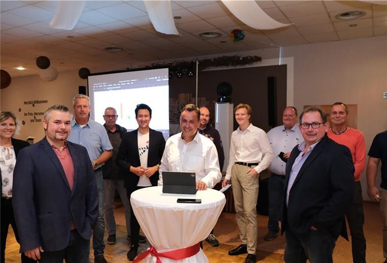 Wahl in Loxstedt: SPD bleibt stärkste Kraft Zufriedene Gesichter bei der SPD in Loxstedt am Wahlabend. Die Sozialdemokraten bleiben stärkste Kraft im Gemeinderat.