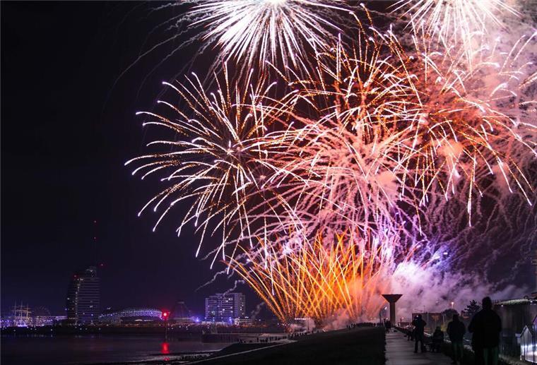 Maritime Tage: Bremerhaven Bus fährt nach aktuellem Fahrplan Zum Abschlussfeuerwerk der Maritimen Tage wird Bremerhaven Bus einige Linienabschnitte verstärken.