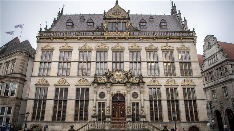 Bremer Wirtschaft schwach - Häfen mit wachsendem Umschlag Zur Wirtschaftsleistung für Bremen konnte die Handelskammer wenig positive Entwicklungen mitteilen. (Archivbild)