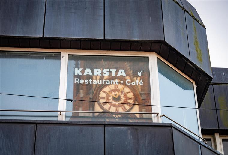 Investor gefunden: Neue Ära für Karstadt-Grundstück in Bremerhaven beginnt jetzt Zurzeit wird die Immobilie abgerissen, jetzt gibt es einen Interessenten für die Bebauung des Geländes.