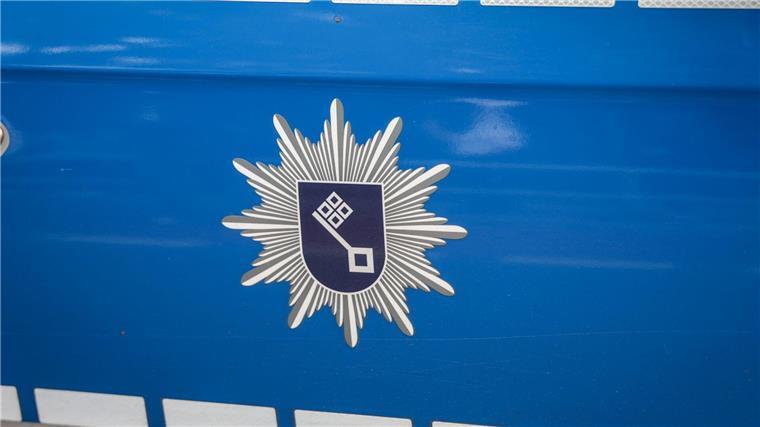 Betrugsvorwürfe gegen Beschäftigte der Bremer Sozialbehörde Zwei Beschäftigte des Bremer Amtes für soziale Dienste sollen Geld der Behörde auf eigene Konten überwiesen haben. (Symbolbild)