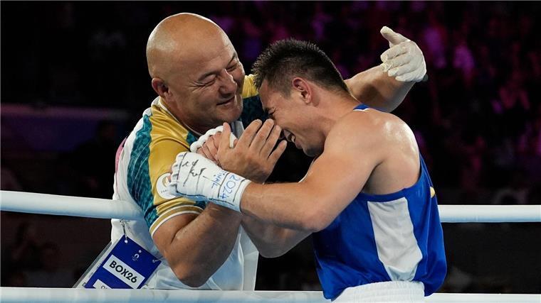 Britische Teammitarbeiter retten Coach bei Olympia das Leben Zwei Mitarbeiter des britischen Olympia-Teams haben Trainer Tulkin Kilichev (l) bei den Sommerspielen von Paris das Leben gerettet.
