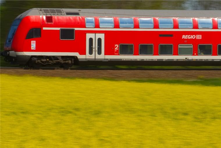 Zwischen Bremerhaven und Bremen fallen in den nächsten Wochen viele RE-Verbindungen aus.