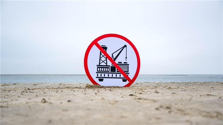 Eilantrag bringt Gasförderung vor Borkum ins Stocken Zwischen Planung und Protest: Die Gaspläne vor Borkum geraten erneut ins Stocken. (Archivbild)